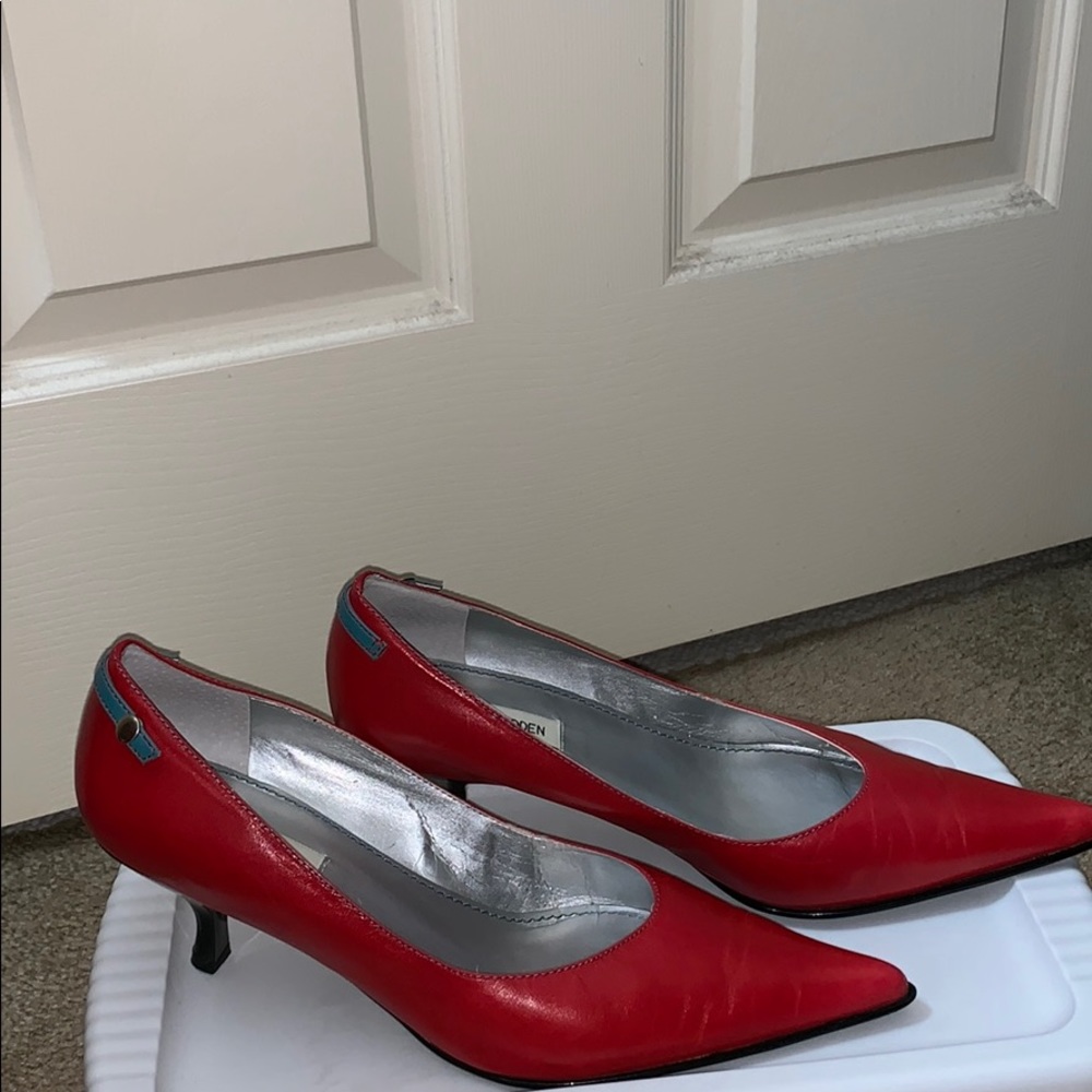 Steve Madden Pointy Toe Lipstick Red Sz 10